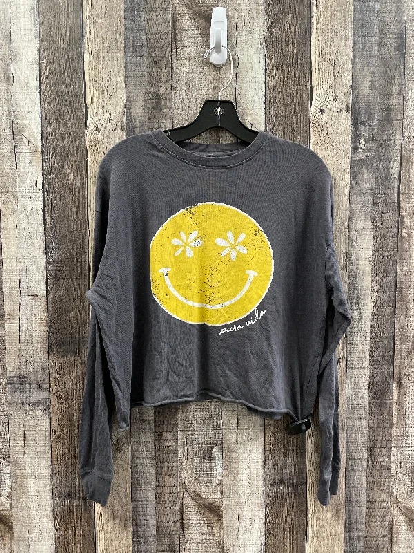 Urban Apparel Top Long Sleeve By Puravida In Grey, Size: S