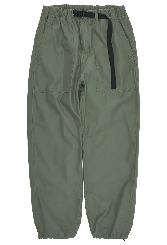 Casual Chic Carhartt WIP Men's Hayworth Pants - Dollar Green