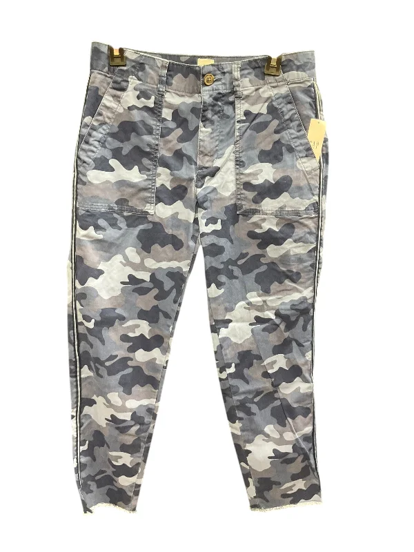 Smart Casual Pants Chinos & Khakis By Gap In Camouflage Print, Size: S